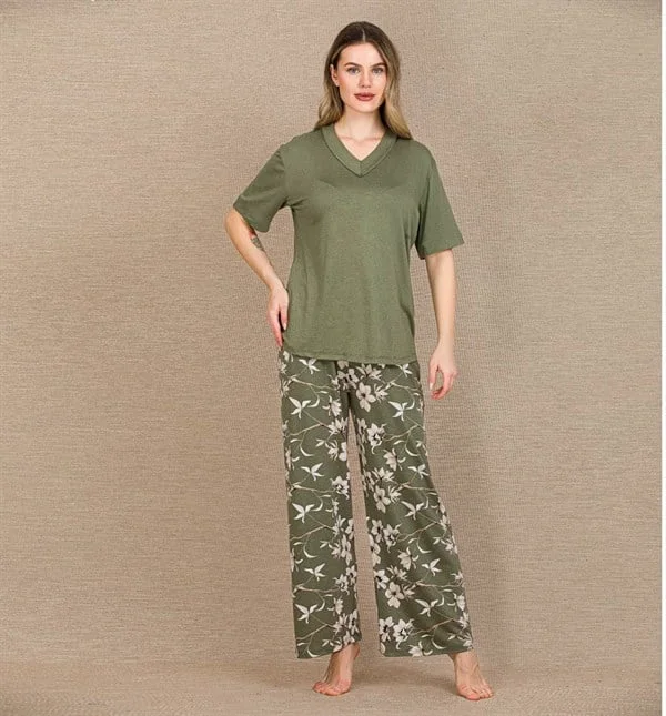 Arias Closet Şık Tasarım Çiçek Desenli Yeşil Kısa Kol Viskon Pijama Takımı