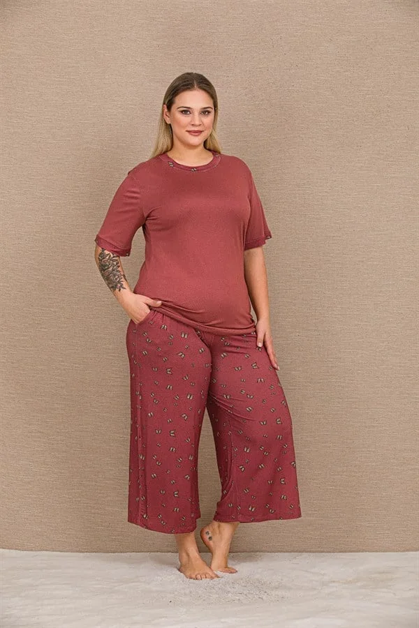 Arias Closet Büyük Beden Viskon Şık Tasarım Kelebek Desenli Bordo Kısa Kol Kapri Takım