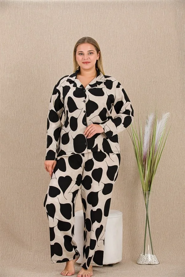 Arias Closet Büyük Beden Siyah Beyaz Kalp Desenli Düğmeli Uzun Kol Viskon Pijama Takımı