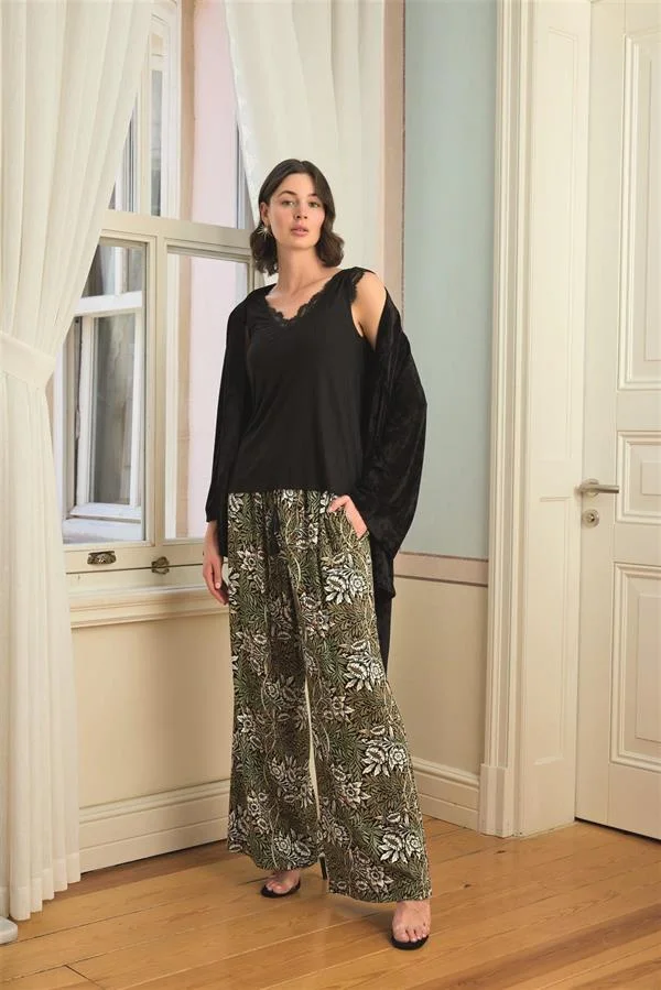 Arias Closet Çiçek Yaprak ve Etnik Desenli Dantelli 3'lü Pijama Takımı